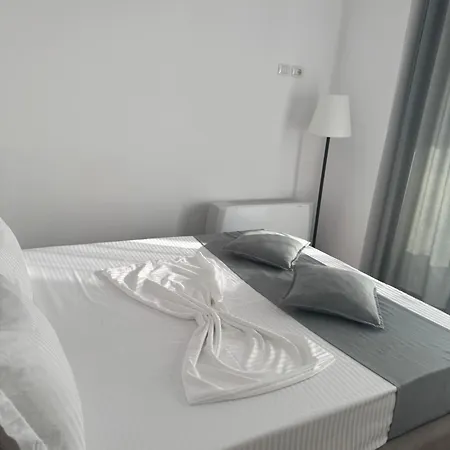 Apartment Sea View 2 Bedroom *