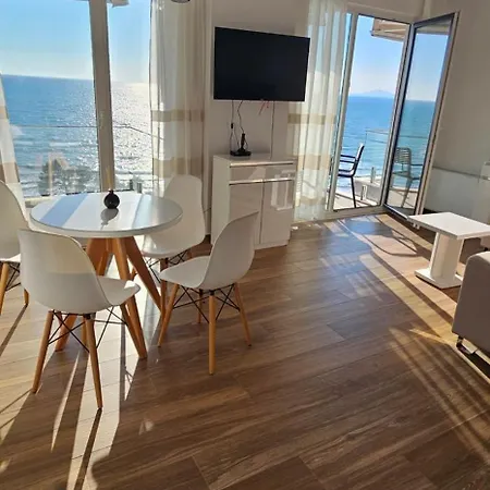 Sea View 2 Bedroom Shëngjin