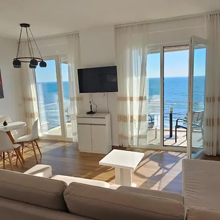 Sea View 2 Bedroom Shëngjin